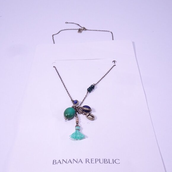 Banana Republic Brass Green Charm Pendant Necklace NWT 45 - Picture 1 of 5